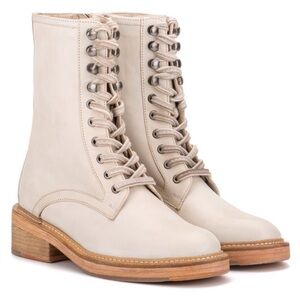 Vintage Foundry Co. Women’s Delia Boot